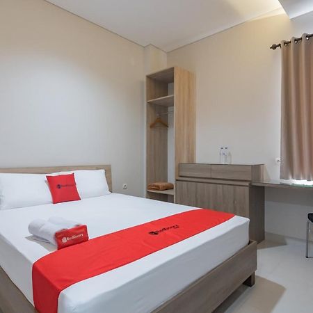 Reddoorz Plus @ Cirebon City Center Eksteriør billede